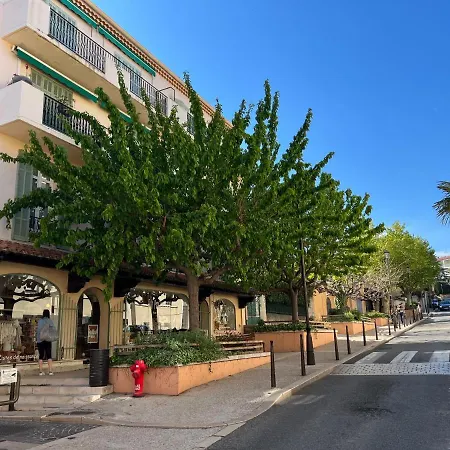 Le A Cassis,top Emplacement,parking,double Balcon * Cassis