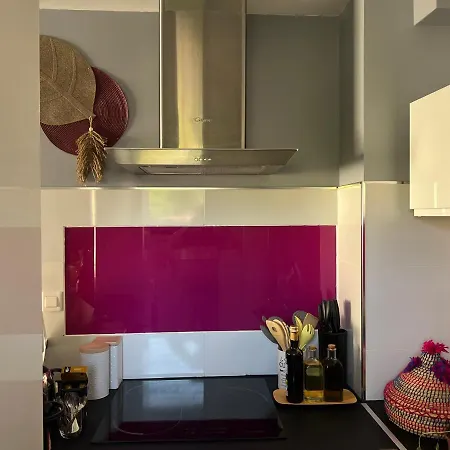 Apartman Le A Cassis,top Emplacement,parking,double Balcon Cassis