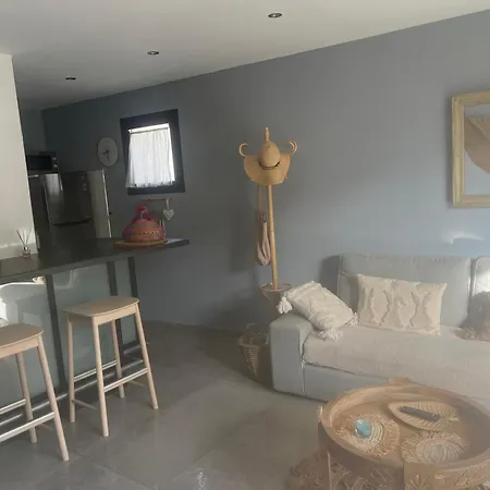Apartman Le A Cassis,top Emplacement,parking,double Balcon *
