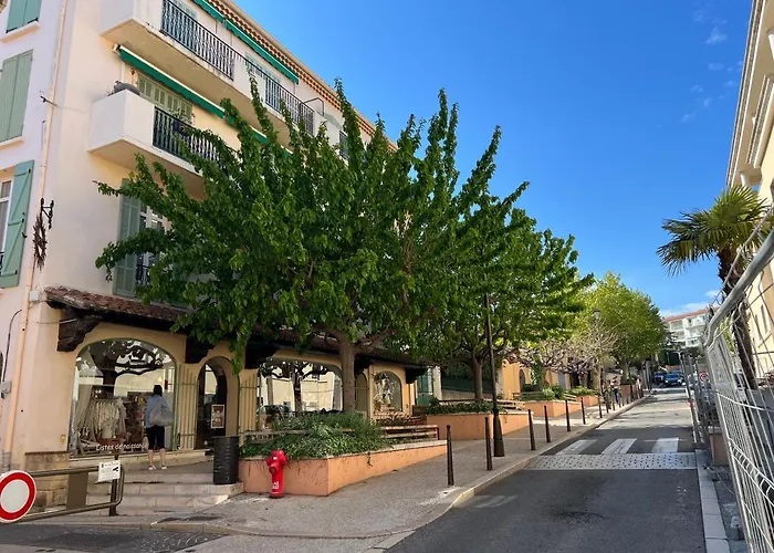Le A Cassis,top Emplacement,parking,double Balcon * Cassis