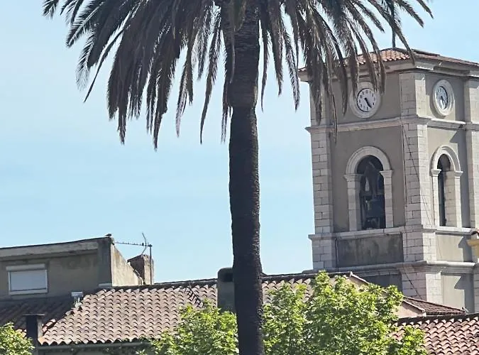 Le A Cassis,top Emplacement,parking,double Balcon Apartment