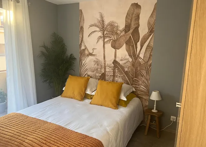 Apartment Le A Cassis,top Emplacement,parking,double Balcon *