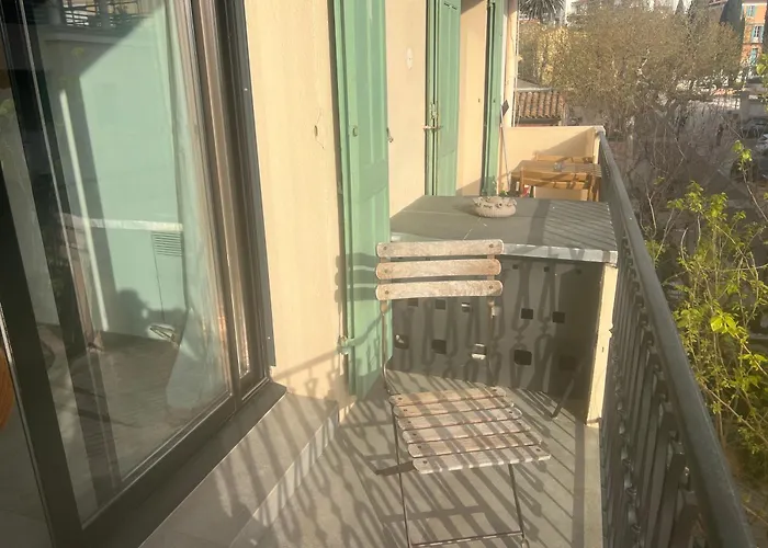 Apartment Le A Cassis,top Emplacement,parking,double Balcon