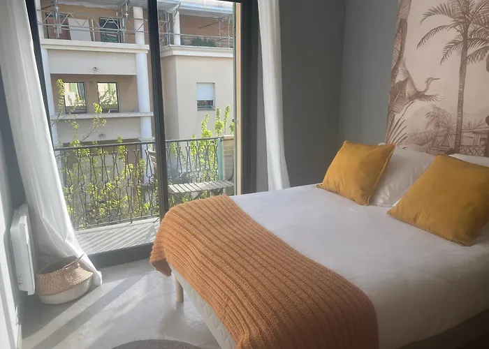 Le A Cassis,top Emplacement,parking,double Balcon Apartment Cassis